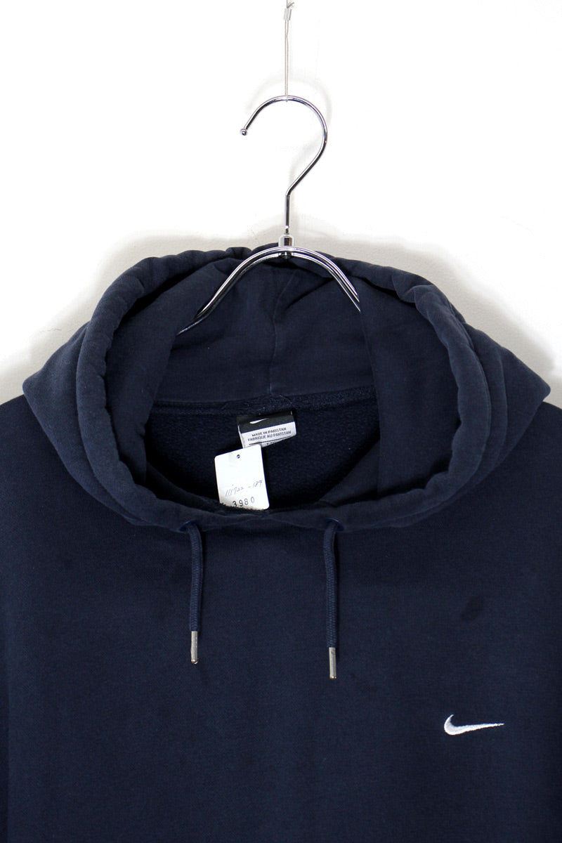 ONE POINT HOODIE SWEATSHIRT / BLACK [SIZE: XXL USED]
