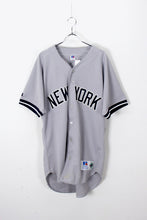 画像をギャラリービューアに読み込む, MADE IN USA 90&#39;S NY YANKEES BASEBALL SHIRT / GREY [SIZE: 44 USED]
