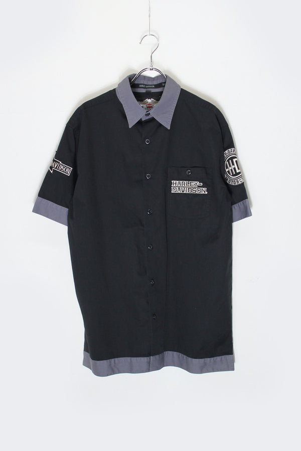 90'S S/S LOGO EMBROIDERY SHIRT / BLACK/GREY [SIZE: S USED]