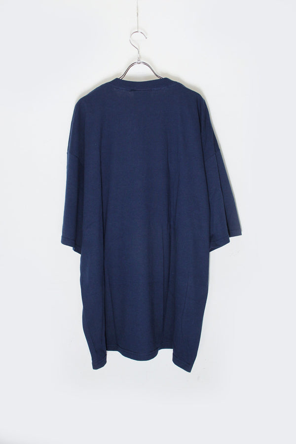 NOTRE DAME T-SHIRT / NAVY/MUSTARD [SIZE: XXL DEADSTOCK/NOS]